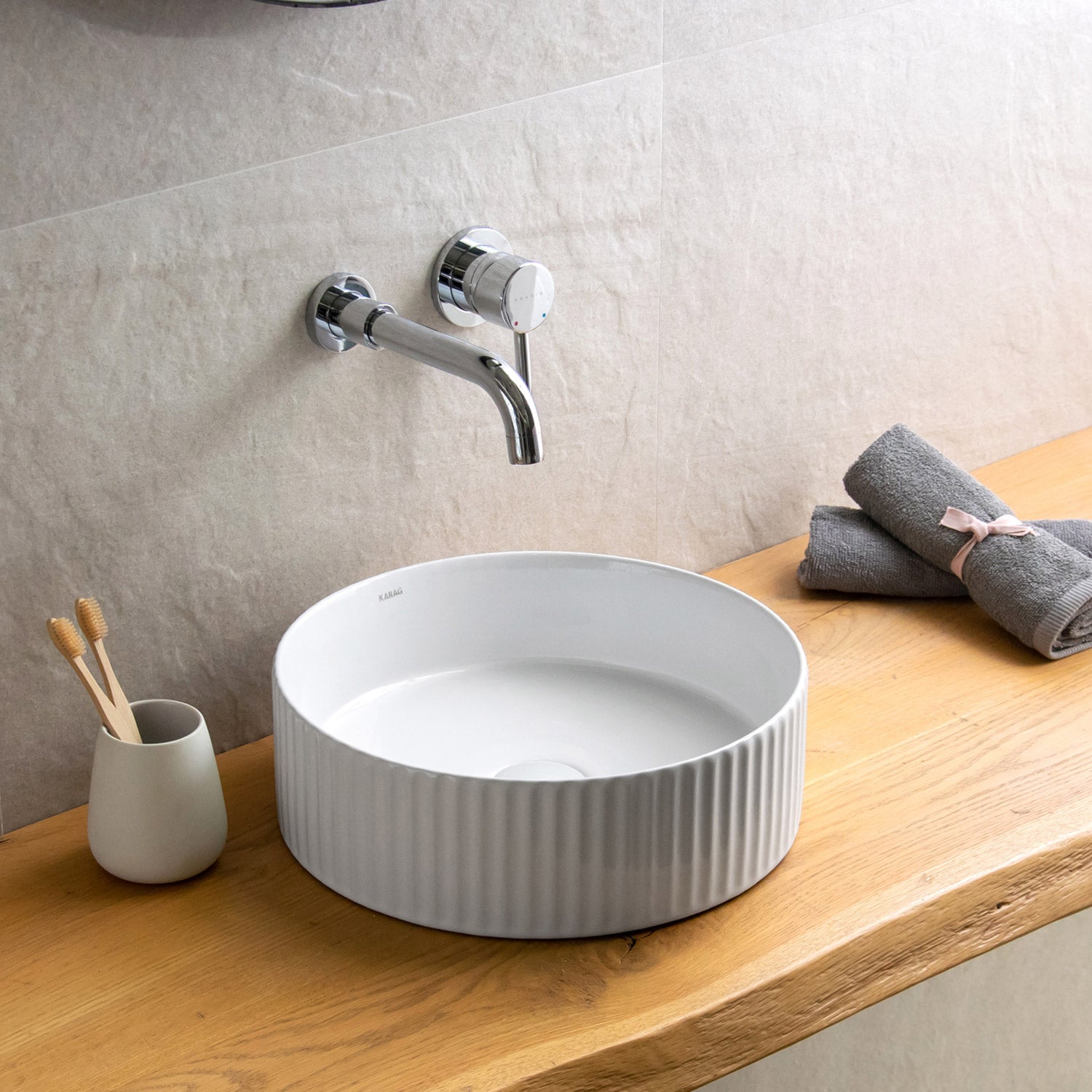 Lavabo da appoggio